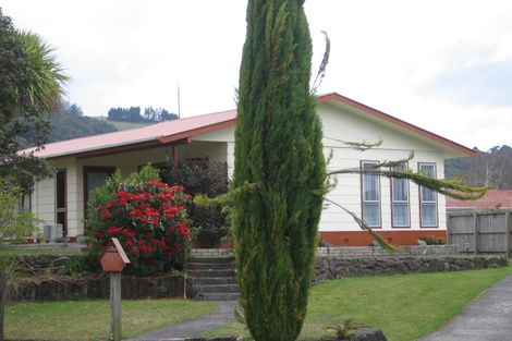 Photo of property in 3 Garnet Place, Pukehangi, Rotorua, 3015