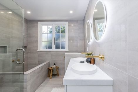 Photo of property in 2b Bradshaw Terrace, Riccarton, Christchurch, 8011