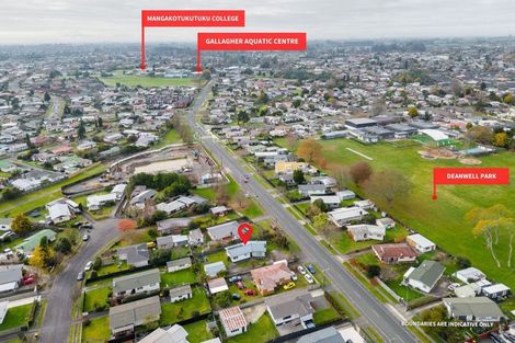 Photo of property in 104 Collins Road, Melville, Hamilton, 3206