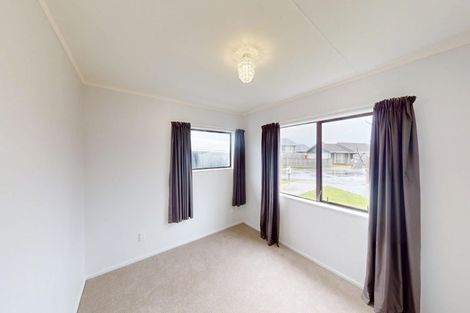 Photo of property in 10 Essex Place, Springvale, Whanganui, 4501