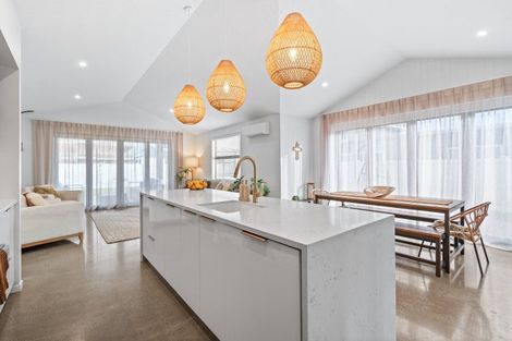 Photo of property in 24 Maturiki Drive, One Tree Point, 0118