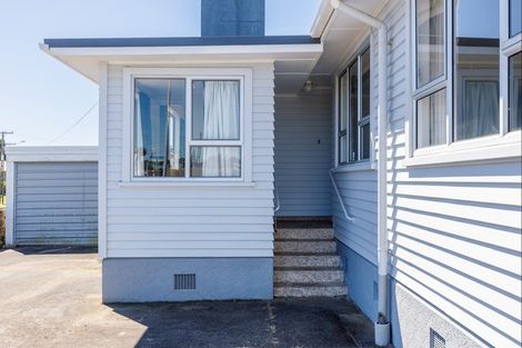Photo of property in 14 Mcnaughton Street, Waitara, 4320
