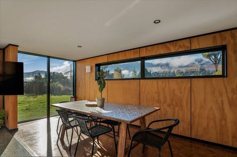 Photo of property in 29 Newcastle Road, Hawea Flat, Wanaka, 9382