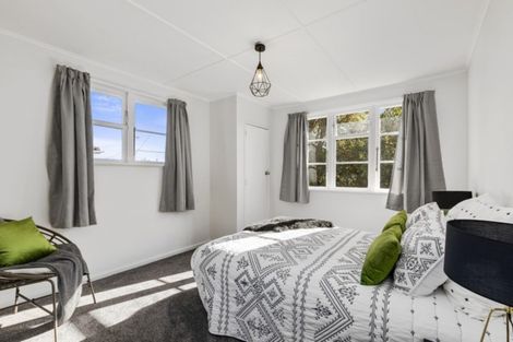 Photo of property in 2 Kowhai Street, Naenae, Lower Hutt, 5011