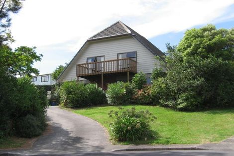 Photo of property in 10 Morlie Place, Torbay, Auckland, 0630