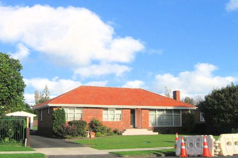 Photo of property in 183 Rangitoto Road, Papatoetoe, Auckland, 2025