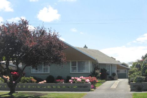 Photo of property in 3 Cotswold Avenue, Bishopdale, Christchurch, 8053