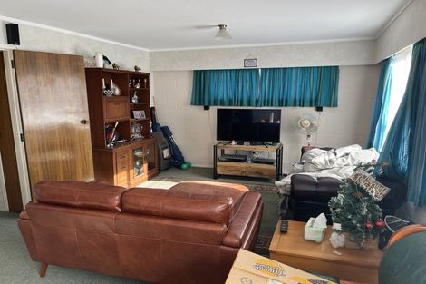Photo of property in 13a East Street, Papakura, 2110