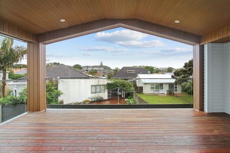 Photo of property in 60a Dominion Street, Takapuna, Auckland, 0622