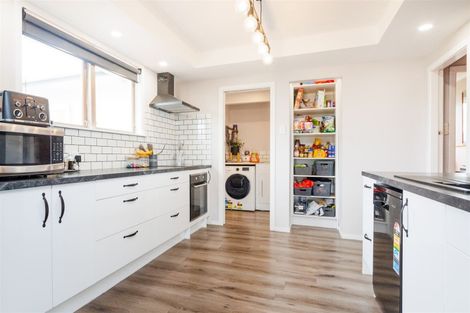 Photo of property in 27 Aspiring Avenue, Milson, Palmerston North, 4414