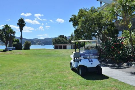 Photo of property in 271 Omaha Drive, Omaha, 0986