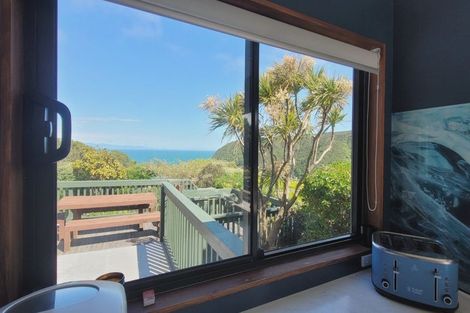 Photo of property in 55 Gordon Road, Plimmerton, Porirua, 5026