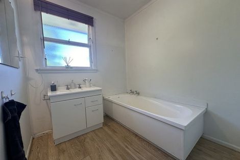 Photo of property in 17 Desmond Street, Merivale, Christchurch, 8014