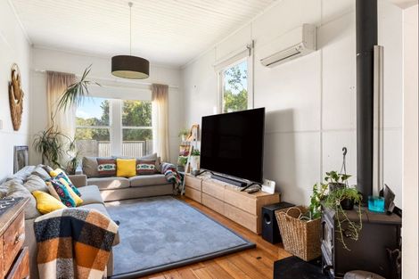 Photo of property in 22a Rangiuia Road, Tolaga Bay, 4077