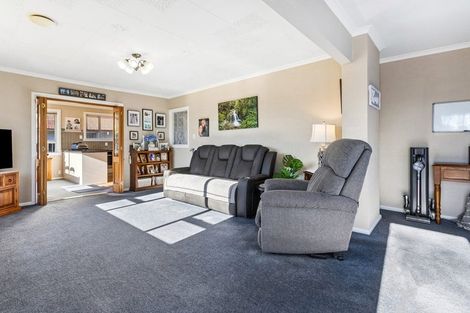 Photo of property in 25 Barnes Road, Redwood, Christchurch, 8051