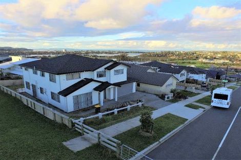 Photo of property in 18 Carpenter Lane, Silverdale, 0932