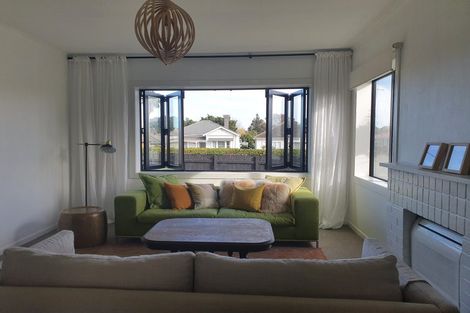 Photo of property in 7 Dublin Street, Pukekohe, 2120