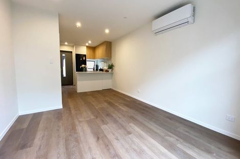 Photo of property in 3/327 Glengarry Road, Glen Eden, Auckland, 0602