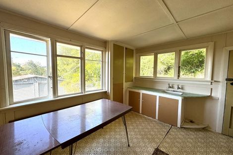 Photo of property in 29 Market Street, Kaitangata, 9210