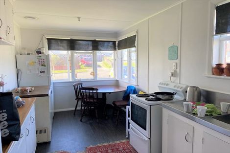 Photo of property in 10 Kauri Street, Gonville, Whanganui, 4501