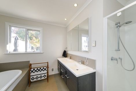 Photo of property in 4 Miles Place, Awapuni, Palmerston North, 4412