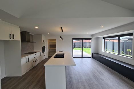 Photo of property in 20 Selfe Crescent, Burwood, Christchurch, 8083