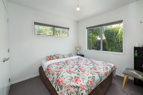 Photo of property in 43 Sackville Street, Martinborough, 5711