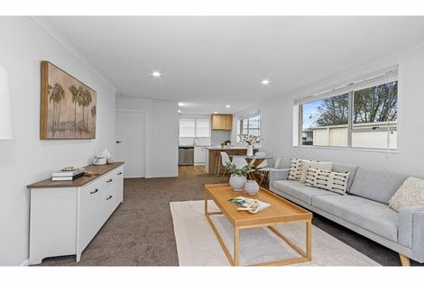 Photo of property in 2/163 Halswell Junction Road, Halswell, Christchurch, 8025