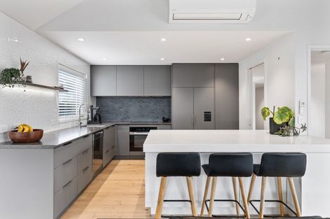 Photo of property in 5 Rockport Place, Parklands, Christchurch, 8083