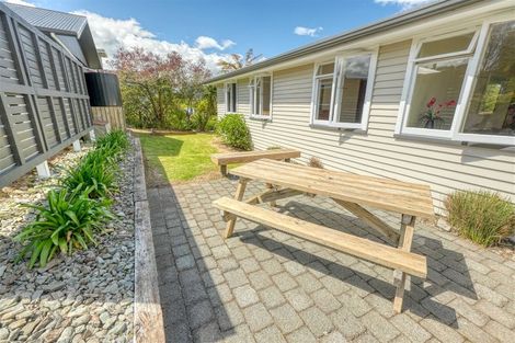 Photo of property in 42 Koe Street, Moana, 7872