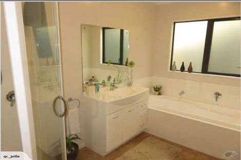 Photo of property in 7 Hetsby Place, Churton Park, Wellington, 6037