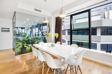 Photo of property in 9d/2 Saint Martins Lane, Grafton, Auckland, 1010