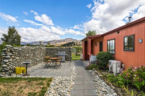 Photo of property in 1 Shortcut Road, Cromwell, 9310