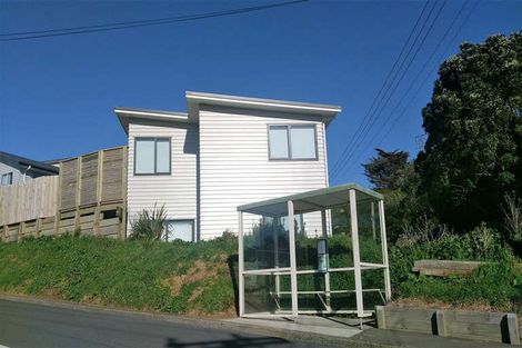 Photo of property in 106b Glanmire Road, Newlands, Wellington, 6037