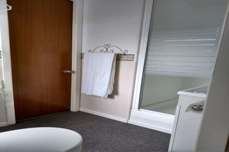 Photo of property in 120 Brooklands Road, Brooklands, New Plymouth, 4310