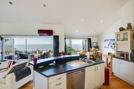 Photo of property in 130a Priestley Terrace, Bluff Hill, Napier, 4110