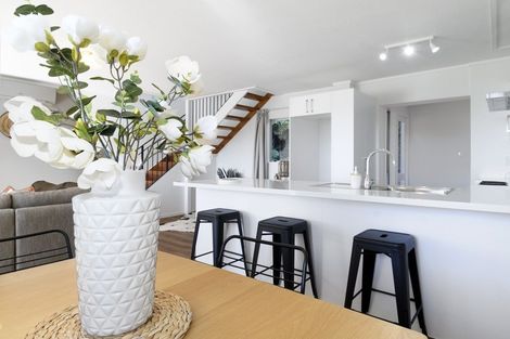 Photo of property in 30a Eleventh Avenue, Tauranga, 3110