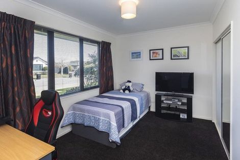 Photo of property in 4 Gilchrist Place, Kaiapoi, 7630