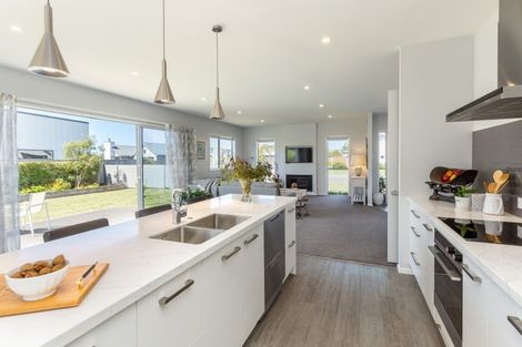 Photo of property in 13 Plains Avenue, Masterton, 5810