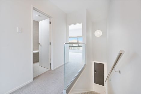 Photo of property in 46 Turret Lane, Hobsonville, Auckland, 0616