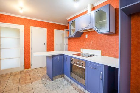 Photo of property in 6 Bond Street, Hokowhitu, Palmerston North, 4410