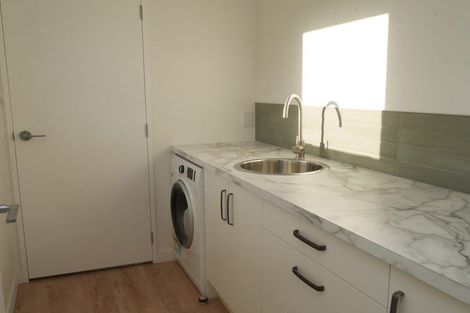 Photo of property in 9a Fiesta Grove, Raumati Beach, Paraparaumu, 5032