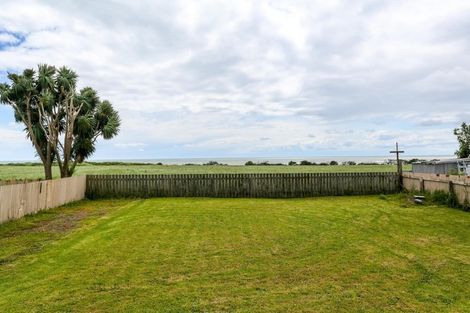 Photo of property in 72 Hume Street, Waitara, 4320