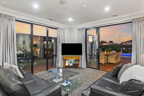 Photo of property in 85 Kotuku Drive, Paraparaumu Beach, Paraparaumu, 5032