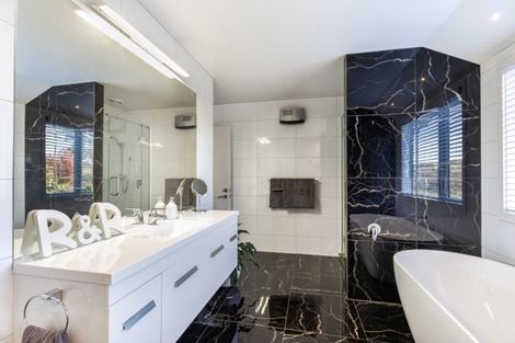 Photo of property in 66 Suncrest Drive, Tasman, Upper Moutere, 7173