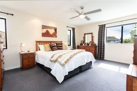 Photo of property in 64 Woodhurst Drive, Casebrook, Christchurch, 8051