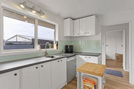 Photo of property in 8 Gibbs Drive, Woodend, 7610