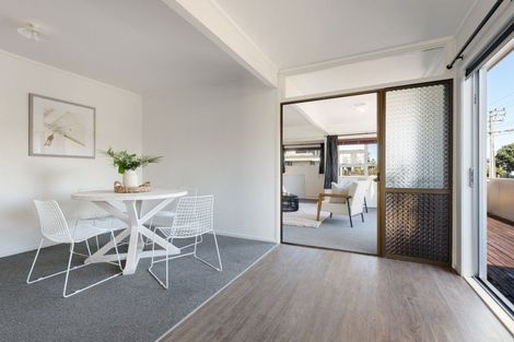 Photo of property in 221a Oceanbeach Road, Mount Maunganui, 3116