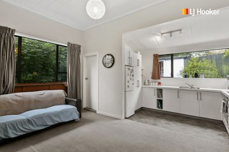 Photo of property in 11 Aitken Place, Mornington, Dunedin, 9011