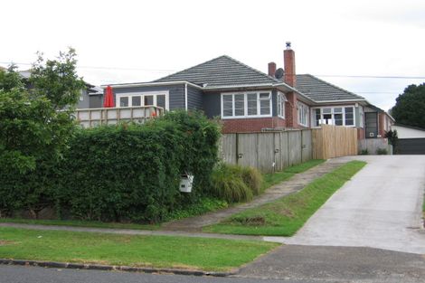 Photo of property in 85 Namata Road, One Tree Hill, Auckland, 1061